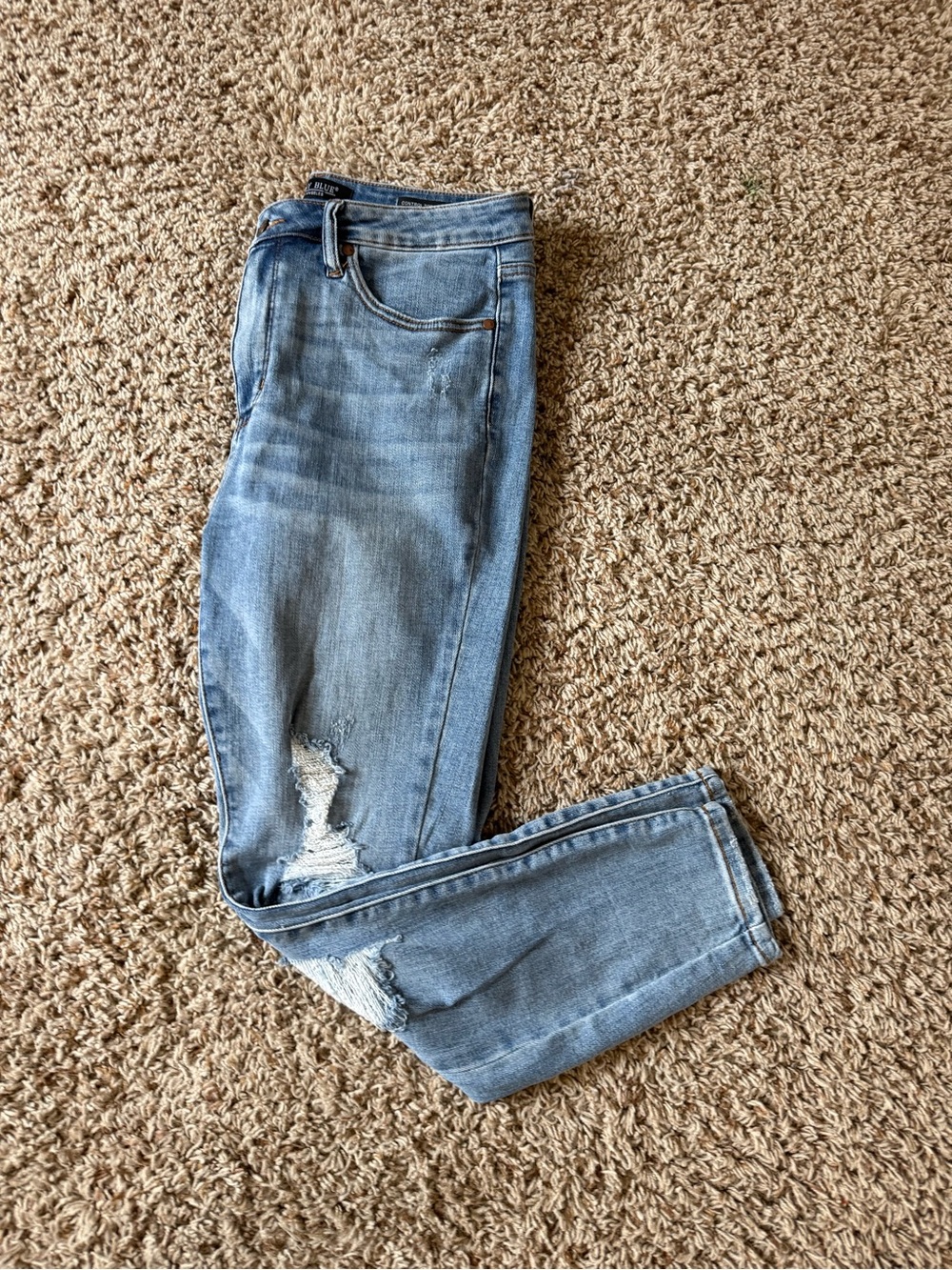 Judy blue tummy control skinny distressed jeans